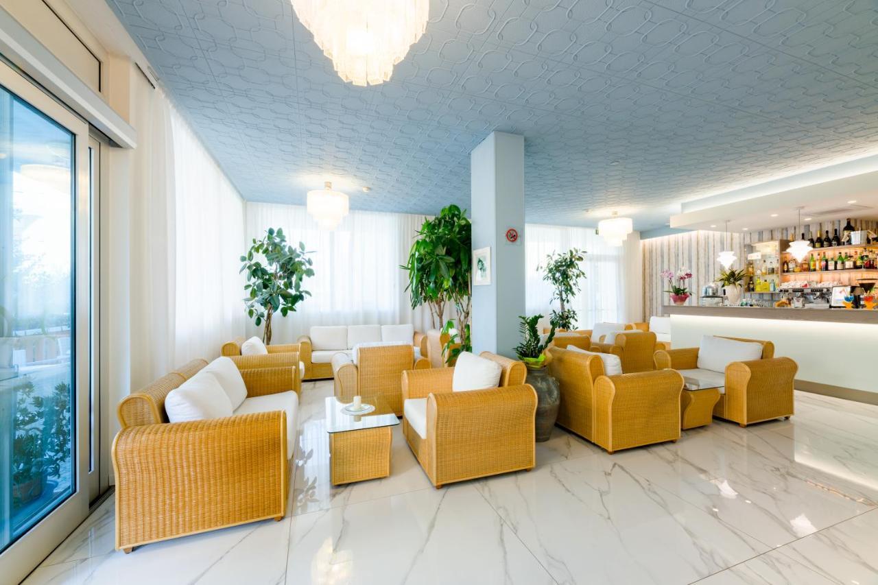 Hotel Victoria Bibione Extérieur photo